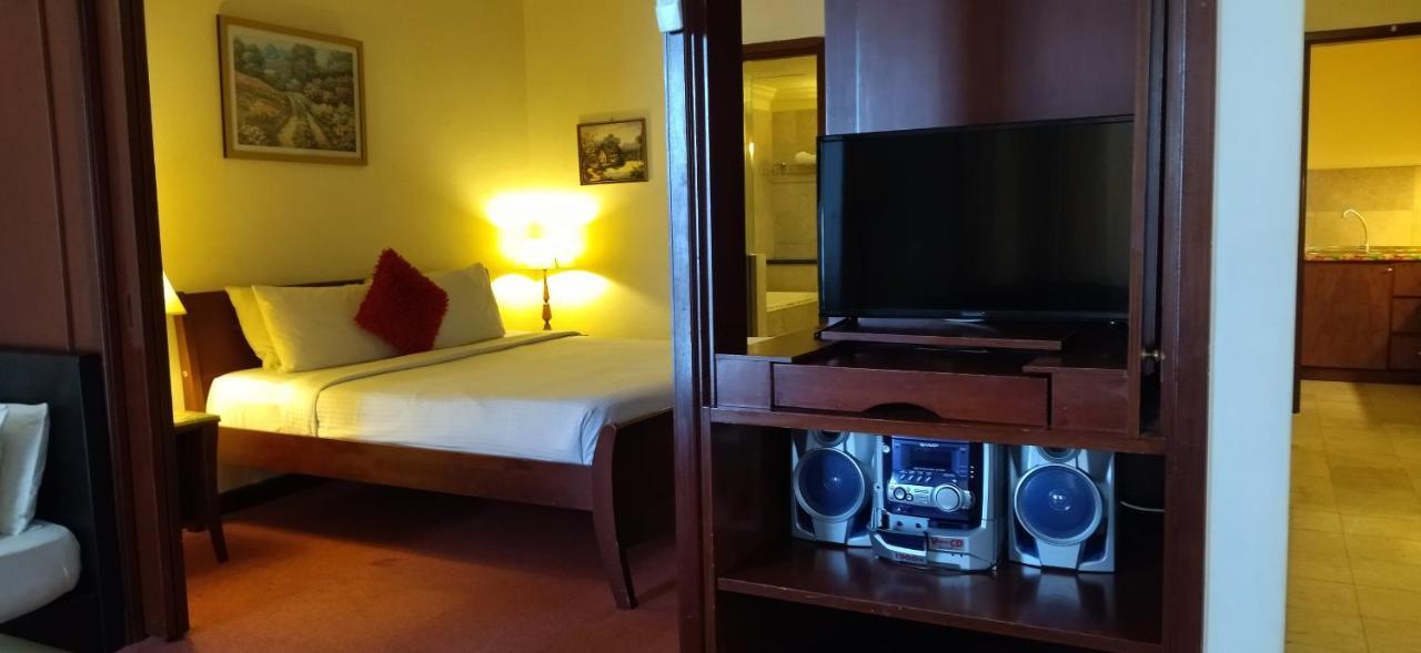 Plaza Apartment At Berjaya Times Square Kl Kuala Lumpur Esterno foto