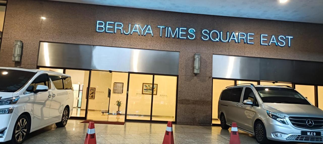 Plaza Apartment At Berjaya Times Square Kl Kuala Lumpur Esterno foto
